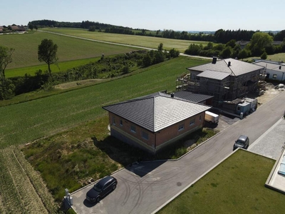 Familientraum mit einzigartigem Ausblick und in unverbaubarer Waldrandlage