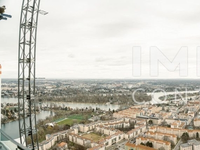 Studio mit Top-Ausblick in Donaunähe