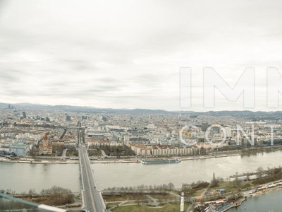 Wenn einem die City und die Wiener Hausberge zu Füßen liegen - DANUBEFLATS