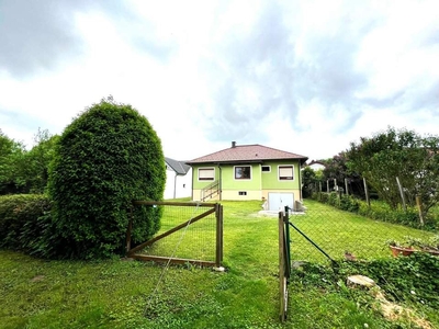 Sonniger Bungalow in ruhiger Lage