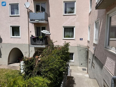 Günstige Garconniere mit kleinem Balkon - Ruhelage in Salzachnähe