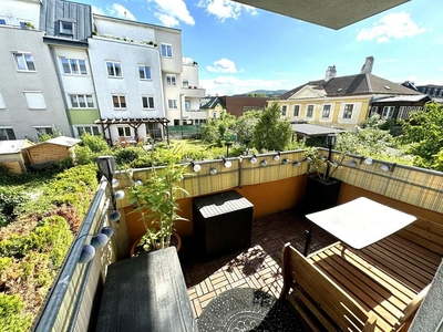 Lichtdurchflutete 4 Zimmer-Wohnung mit Süd-Balkon und Garagenplatz mit Starkstrom!