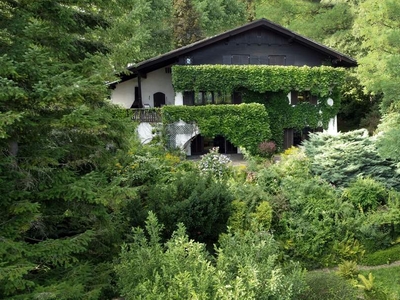 Mehrfamilienhaus in Velden am Wörthersee: Ruhige Lage mit traumhafter Aussicht!