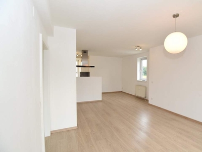 Vollrenovierte 3-Zimmer-Wohnung in Graz-Straßgang: 82 m² & wunderschöner Ausblick auf den Florianiberg! Gleich anfragen und begeistern lassen!