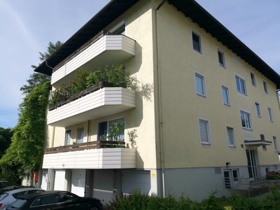 Sonnige 4,5 Zi-Maisonette Wohnung mit Terrasse und Garage- Kainahe Lage Aigen