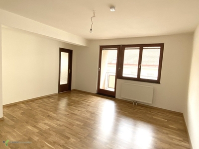 2 Zimmer Wohnung mit Loggia nähe Belvedere