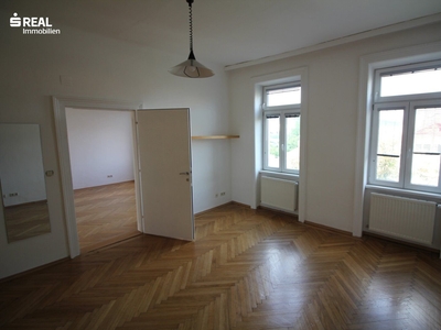 3 Zimmer Altbauwohnung, 3. Stock ohne Lift