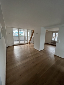 Dachgeschosswohnung mit Loggia & Garage in Bregenz