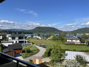 ZWEITWOHNSITZ MIT SEEBLICK AM FAAKER SEE