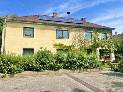 Sehr viel Platz im Haus und Garten - Nähe Naturpark Leiser Berge