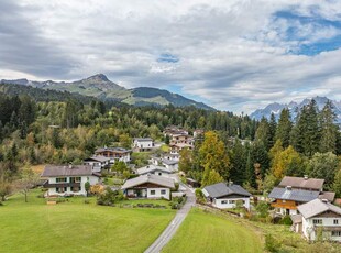 Baugrundstück mit Altbestand in sonniger Ruhelage