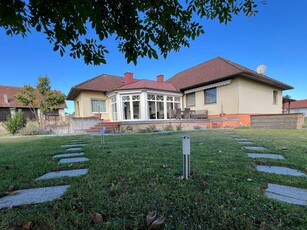 Exklusiver Bungalow mit großem Garten in Golling bei Pöchlarn