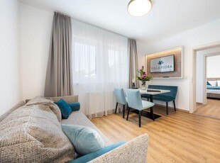 Renditeobjekt mit 5% * - Attraktives 2-Zimmer Apartment mit Terrasse und Pool! Provisionsfrei für Käufer!