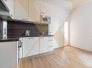 Sanierte 3,5-Zimmer-Wohnung mit Balkon in Linz-Zentrum zu vermieten!