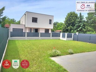 TOP PREIS - Zwei Häuser auf einem Grundstück mit großem Garten, Pool und Garage in Strasshof an der Nordbahn