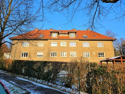 Dachgeschoßwohnung Nähe Botanischer Garten