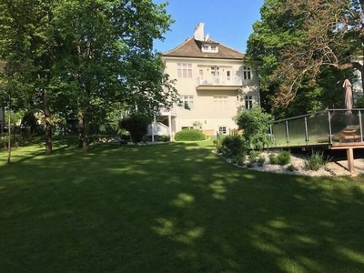 Wunderschöne Villa mit Pool und großem Garten