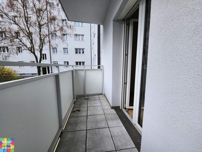 PROVISIONSFREIE 3 ZIMMERWOHNUNG !!!