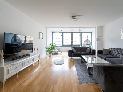 ''4-Zimmer Maisonette mit Wintergarten & Garagenplatz''