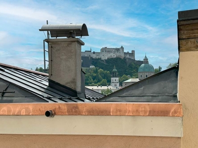 Festungsblick! Wohnung in der historischen Steingasse