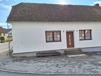 Großes Ein- oder Mehrfamilienhaus in Güttenbach