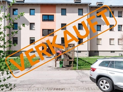 * * * VERKAUFT * * * Schöne Etagenwohnung mit Balkon und Parkplatz in Neuhofen - Perfekt für Familien oder Pendler