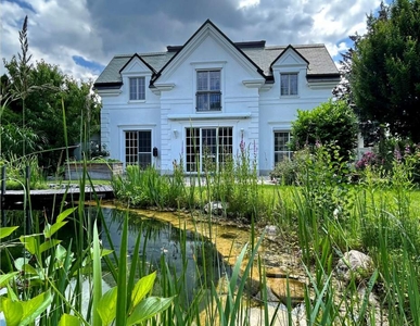 -=FONTANA=- Traumhaus mit Luxusausstattung und idyllischem Garten (Sprachen: DE, UA, EN, RUS)