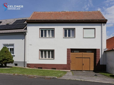 Burgenländisches Bauernhaus mit vielfältigen Nebengebäuden, großer Scheune, ruhige Lage