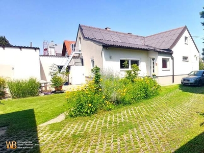 Schönes Landhaus mit herrlichem Garten, Gesamtfläche: 1491m²