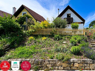 Traumhaftes Ferienhaus mit Seeblick