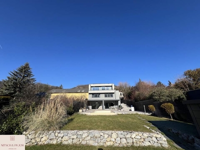 Möblierte, exklusive Villa mit überdachter Terrasse und Infinitypool - Hinterbrühl