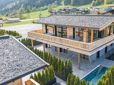 Neubauchalet mit Pool & Kaiserblick - Ski in / Ski out