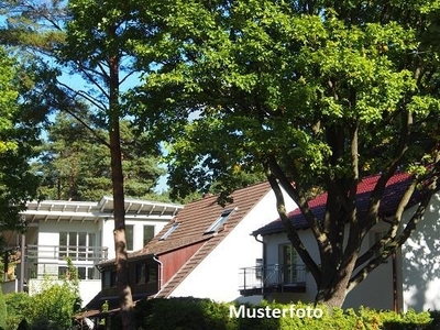 +++ 2 Wohnungen mit Balkon +++