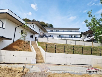 ERSTBEZUG - RUHELAGE in Mariatrost: moderne 3-Zimmerwohnung mit Terrasse, mit Garten und 2 Tiefgaragenplätze