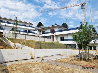 ERSTBEZUG - RUHELAGE in Mariatrost: moderne 4-Zimmerwohnung mit Terrasse, mit Garten und 2 Tiefgaragenplätze