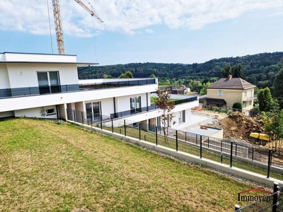 ERSTBEZUG - RUHELAGE in Mariatrost: moderne 4-Zimmerwohnung mit Terrasse, mit Garten und 2 Tiefgaragenplätze