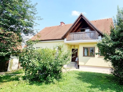 Haus mit Garten in ruhiger Einfamilienhausgasse