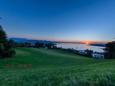 Ein Tanz der Sonne auf dem See - Exklusives Wohnen mit unverbaubarem Panorama