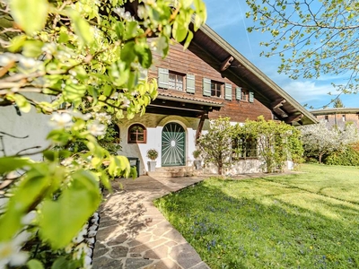 Dem SEE so nah! Landhaus-Villa in St. Gilgen am Wolfgangsee