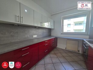 *WG GEEIGNET*Großzügig geschnittene 89m2, 3 Zimmer Neubauwohnung + Balkon + Einbauküche & Kellerabteil + Autoabstellplatz